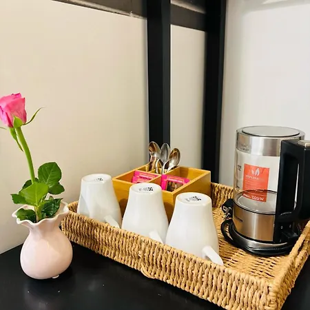 Apartamento & *